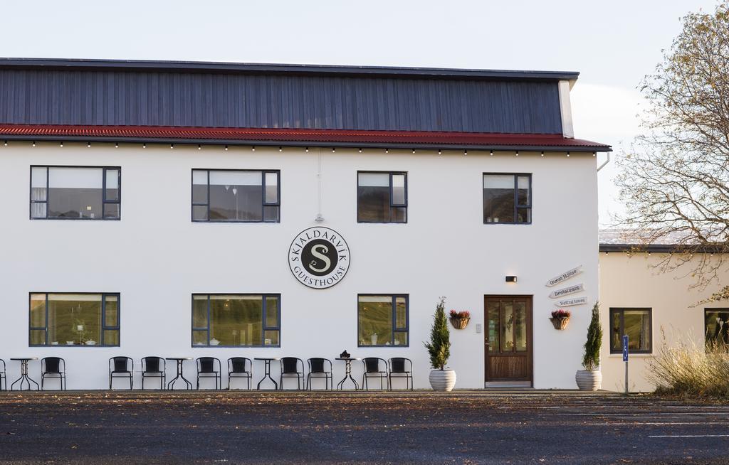 Skjaldarvik Guesthouse Akureyri Zewnętrze zdjęcie